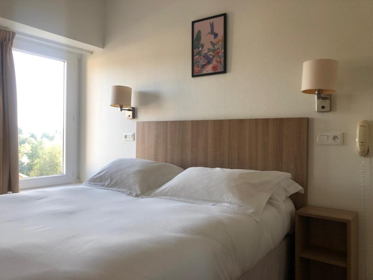 Le Grand Hotel Ussel "Nouvelle Gerance 2023" Buitenkant foto